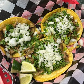 El Jarocho - Tripe tacos and Carne Asada Fries - International Grocery Near Me - Valley Park, Missouri El Jarocho - Tripe tacos and Carne Asada Fries - International Grocery Near Me - Valley Park, Missouri