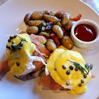 The Kitchen at  StoneBrier - Salmon sandwich - New American Near Me - Stockton, California