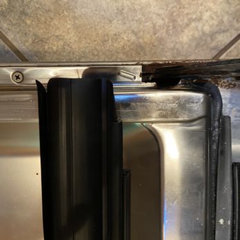 LG Premium Care - Door gasket next original still in the door. - Electronics Repair Near Me - San Jose, California LG Premium Care - Door gasket next original still in the door. - Electronics Repair Near Me - San Jose, California