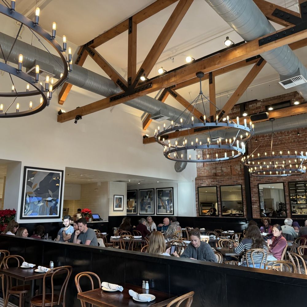 Pizza Antica - Interior - Pizza Near Me - Lafayette, California
