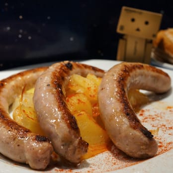 Bar Central - sausage and potatoes - Mediterranean Near Me - Barcelona, B Bar Central - sausage and potatoes - Mediterranean Near Me - Barcelona, B