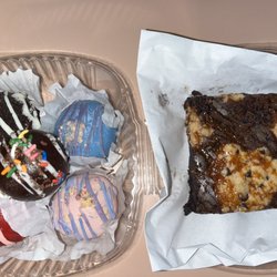 Guilty Pleasures Cafe