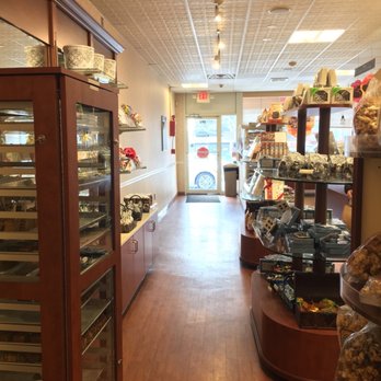 Kilwins Ice Cream - Chocolate - Fudge - Chocolatiers & Shops Near Me - Newport, Rhode Island
