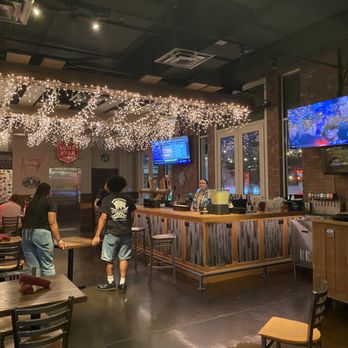 VIRGIL’S REAL BBQ - LAS VEGAS - Updated December 2024 - 1684 Photos