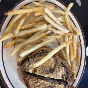 Gunther Toody's - Diners Near Me - Littleton, Colorado Gunther Toody's - Diners Near Me - Littleton, Colorado