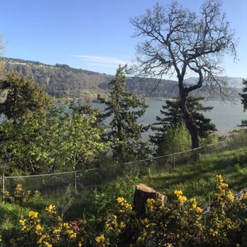 Westcliff Lodge - Part of the view from our room - Hotels Near Me - Hood River, Oregon Westcliff Lodge - Part of the view from our room - Hotels Near Me - Hood River, Oregon