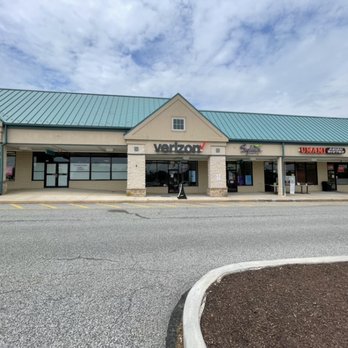 Verizon Authorized Retailer - Wireless Zone - Mobile Phones Near Me - Exton, Pennsylvania Verizon Authorized Retailer - Wireless Zone - Mobile Phones Near Me - Exton, Pennsylvania