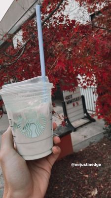 Starbucks by null