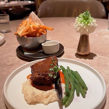LOUIX LOUIS - Braised Short Rib - Cocktail Bars Near Me - Toronto, Ontario