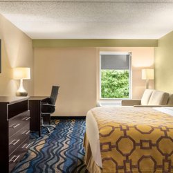 Baymont by Wyndham Georgetown/Lexington North - Guest room