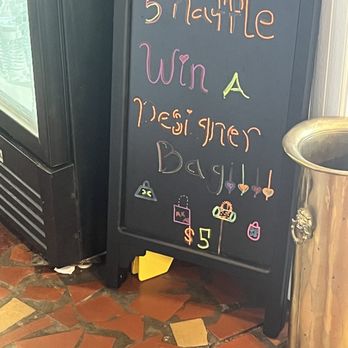 Lillie's Kitchen - American Near Me - Baton Rouge, Louisiana