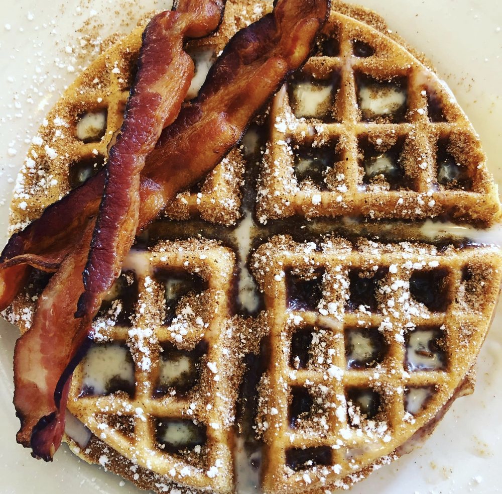 Wilma & Frieda's Cafe
