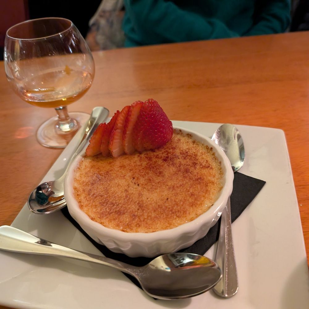 Swing Wine Bar & Cafe - Orange creme brulee and Grand Marnier - New American Near Me - Olympia, Washington Swing Wine Bar & Cafe - Orange creme brulee and Grand Marnier - New American Near Me - Olympia, Washington