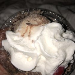 Braum's Ice Cream & Dairy Stores - Single sundae