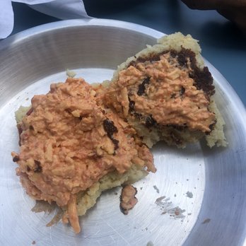 Buford's Biscuits - The Charleston biscuit (pimento cheese, tomato + fig jam) - New American Near Me - Leesburg, Virginia