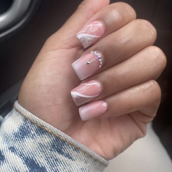 3D Nails Riverside - Thi's adaptation of what I wanted based on a photo! Came out great!!! - Nail Salons Near Me - Riverside, California