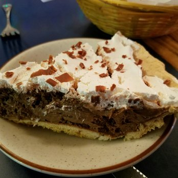 El Farolito Restaurant - Mexican chocolate cream pie - Mexican Near Me - El Rito, New Mexico