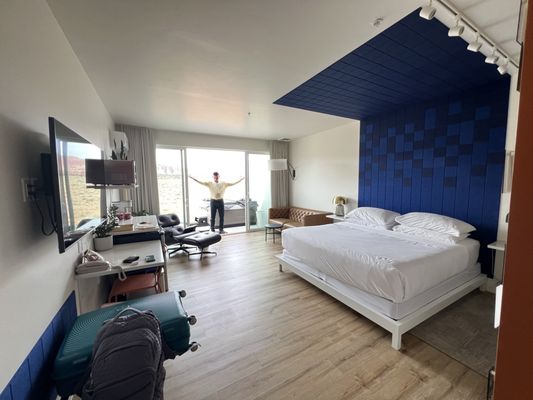 Skyview Hotel by null
