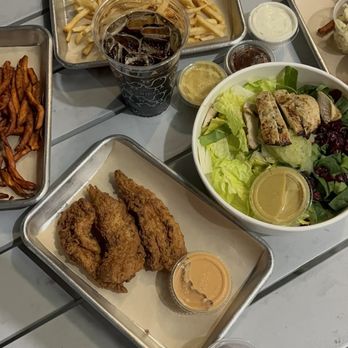 3 Little Chicks - Chicken strips, salad, fries - Chicken Shop Near Me - Las Vegas, Nevada 3 Little Chicks - Chicken strips, salad, fries - Chicken Shop Near Me - Las Vegas, Nevada