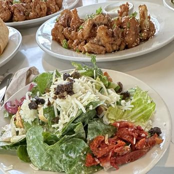bellagreen - HOUSE CAESAR SALAD - American Near Me - Houston, Texas