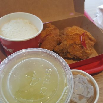 Jollibee - Spice 2piece meal - Fast Food Near Me - Mississauga, Alberta