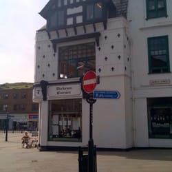 Dickens Corner