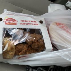 Krispy Krunchy Chicken - Shell Eureka - Their packing for the snack box