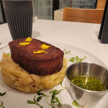 love life cafe - Vegan filet mignon - Vegan Near Me - Miami, Florida