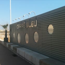 Carré Bleu