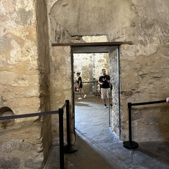 The Alamo - inside the church - Museums Near Me - San Antonio, Texas The Alamo - inside the church - Museums Near Me - San Antonio, Texas