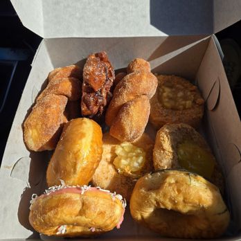 Donut Parlor - Surprise box - Donuts Near Me - Tempe, Arizona