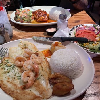 Noches de Colombia - Mar y mar the fish had a lot of flavor I loved it - Colombian Near Me - Hackensack, New Jersey Noches de Colombia - Mar y mar the fish had a lot of flavor I loved it - Colombian Near Me - Hackensack, New Jersey