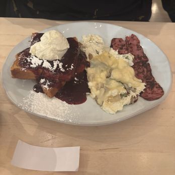 Cafe Seventy Two - Breakfast & Brunch Near Me - Ewing, New Jersey