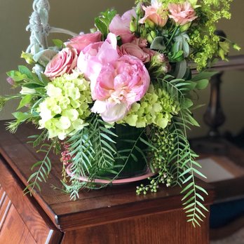 Pollen Floral Works - Florists Near Me - Castle Rock, Washington