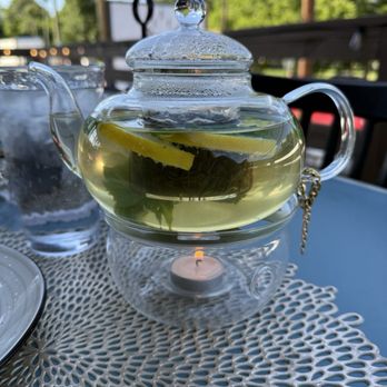 Uzbegim - Green tea with mint and lemon - Halal Near Me - Nashville, Tennessee