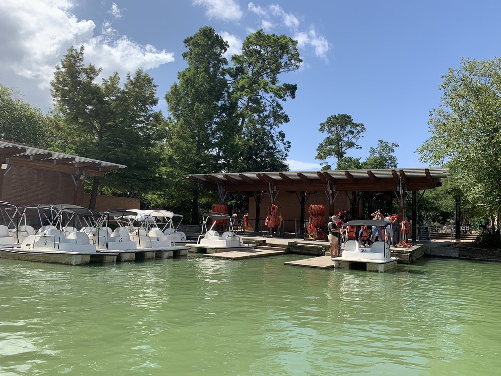 Pedal Boats Hermann Park, Houston Roadtrippers
