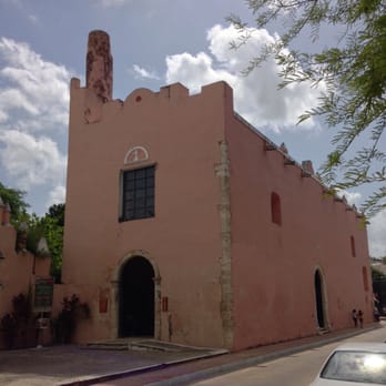Museo de San Roque - Museums Near Me - Cancún, ROO