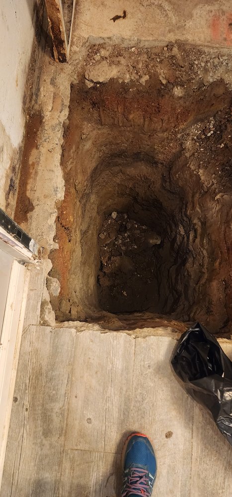 Slide of Dave's Plumbing Service