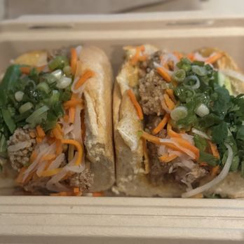 Fatty Mart - Fried Chicken Banh Mi Sandwich (no jalapeños) - Sandwiches Near Me - Los Angeles, California Fatty Mart - Fried Chicken Banh Mi Sandwich (no jalapeños) - Sandwiches Near Me - Los Angeles, California