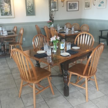 Zach's Bistro - Inside - New American Near Me - Newport, Oregon Zach's Bistro - Inside - New American Near Me - Newport, Oregon