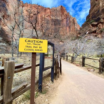 Riverside Walk - Trailhead - Hiking Near Me