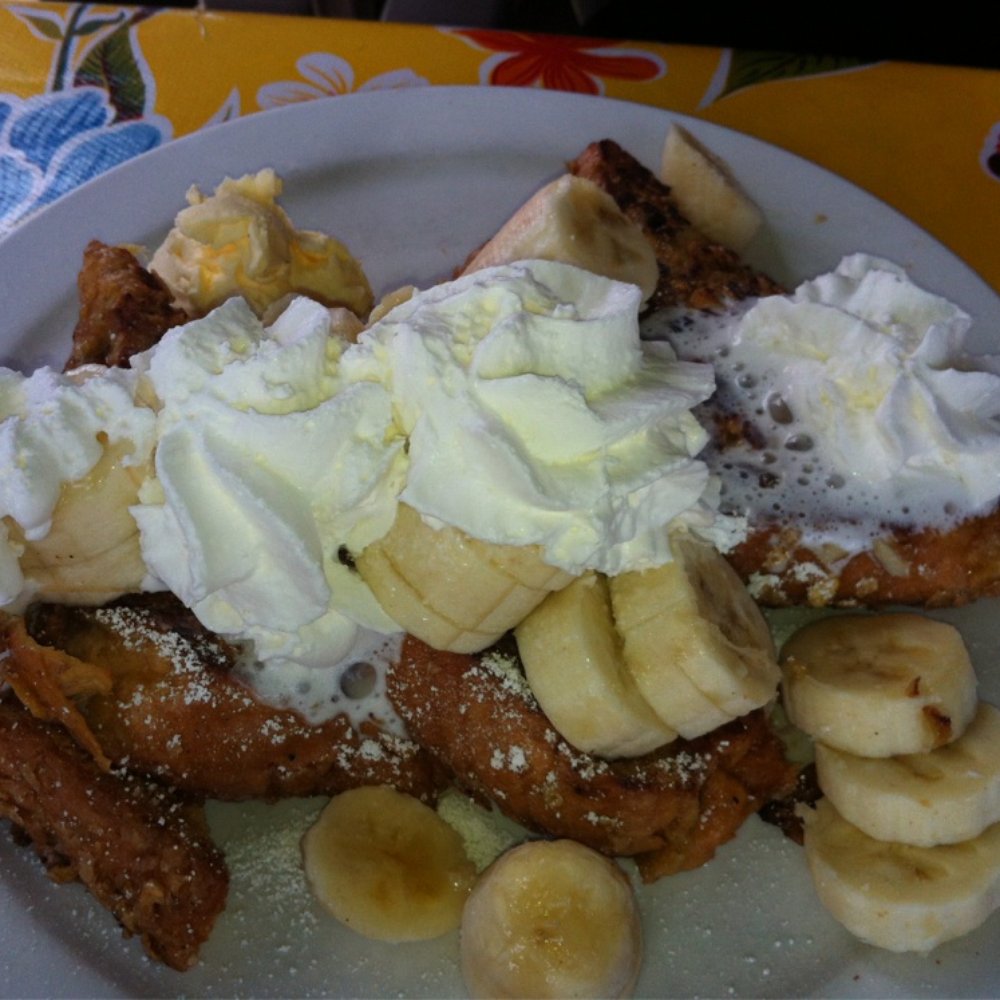Beach Break Cafe - Banana Crunch French Toast - Breakfast & Brunch Near Me - Oceanside, California