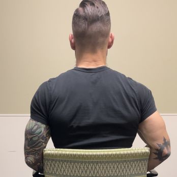 Lifeline Barbershop - Day 8 after-cut growth (back) (Joe Roslie) - Barbers Near Me - Chandler, Arizona