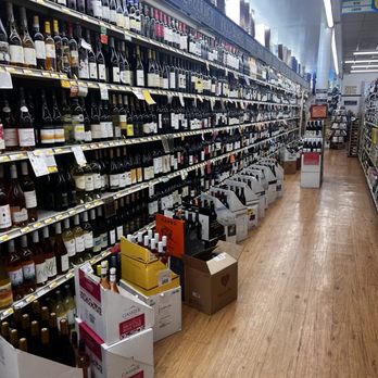 Bob's Market - Grocery Near Me - Santa Monica, California
