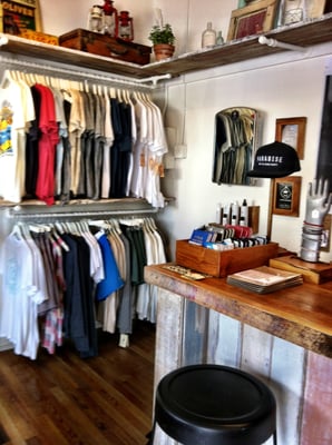 Oliver Men's Shop by null