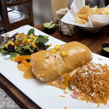 Los Agaves - Agaves Burrito - Tacos Near Me - Santa Barbara, California Los Agaves - Agaves Burrito - Tacos Near Me - Santa Barbara, California