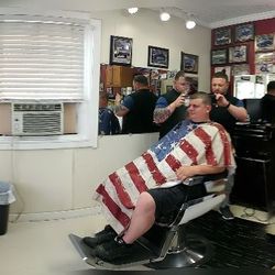 Woody's Barber Shop
