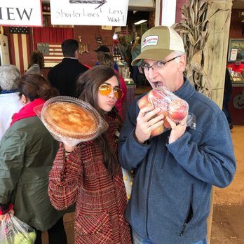 Carter Mountain Orchard - Been there done that got the hat - Pick Your Own Farms Near Me - Charlottesville, Virginia