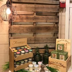 Shamrock Garden Florist - Your one-stop shop for flowers, candles and unique gifts!