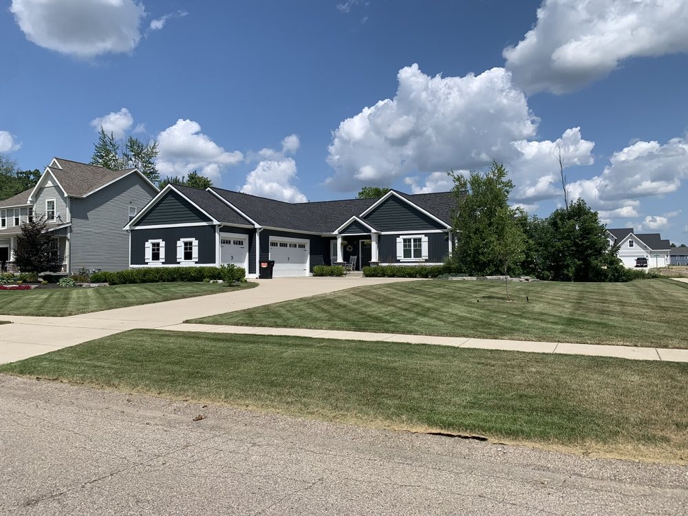 Adg Lawncare Services - tree service in Wyoming, MI